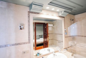 Hotel Rice Reyes Catolicos