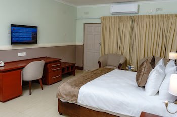 Great Zimbabwe Hotel