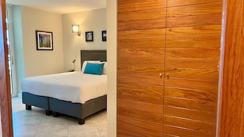 Avila Beach Hotel