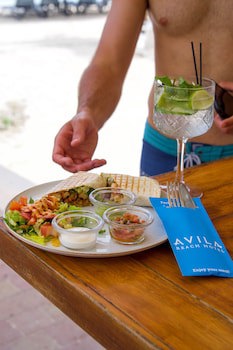 Avila Beach Hotel