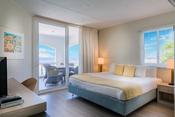 Avila Beach Hotel
