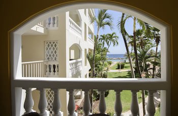Avila Beach Hotel