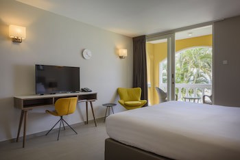 Avila Beach Hotel