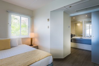 Avila Beach Hotel
