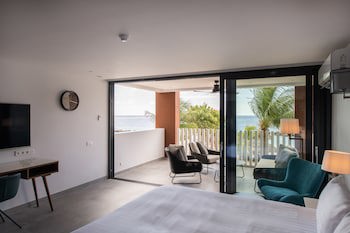 Avila Beach Hotel