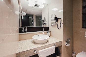 Crowne Plaza Bratislava, An Ihg Hotel