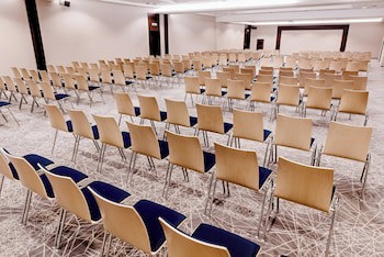 Crowne Plaza Bratislava, An Ihg Hotel