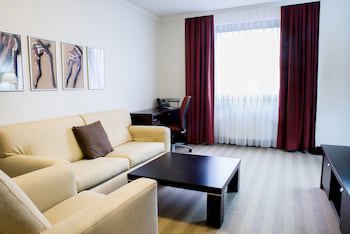 Crowne Plaza Bratislava, An Ihg Hotel