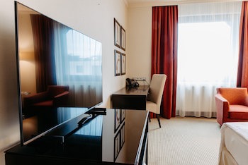 Crowne Plaza Bratislava, An Ihg Hotel