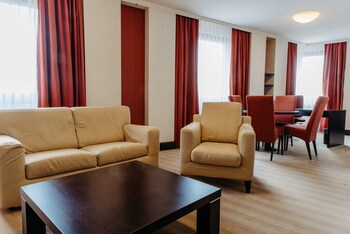 Crowne Plaza Bratislava, An Ihg Hotel