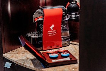 Crowne Plaza Bratislava, An Ihg Hotel