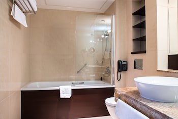 Crowne Plaza Bratislava, An Ihg Hotel