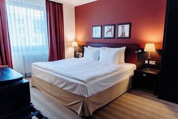 Crowne Plaza Bratislava, An Ihg Hotel