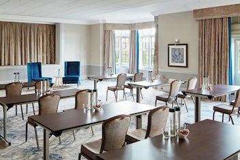 Hanbury Manor Marriott Hotel & Country Club