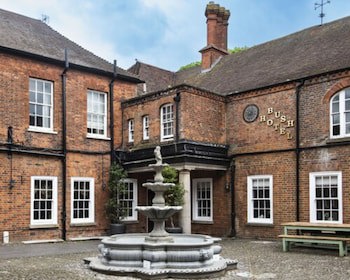 Bush Hotel Farnham