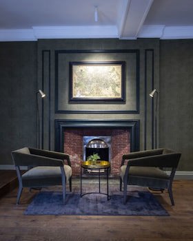 Bush Hotel Farnham