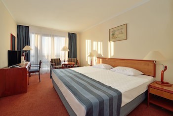 Danubius Health Spa Resort Buk