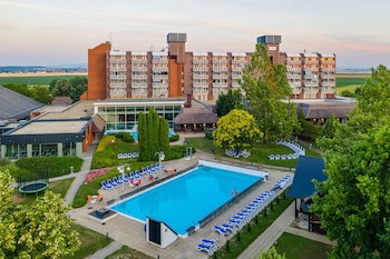 Danubius Health Spa Resort Buk
