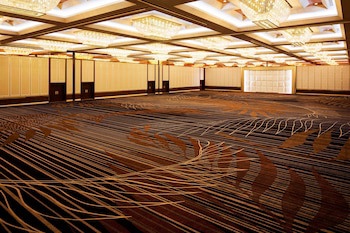 Sheraton Grande Tokyo Bay Hotel