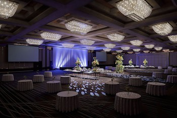 Sheraton Grande Tokyo Bay Hotel