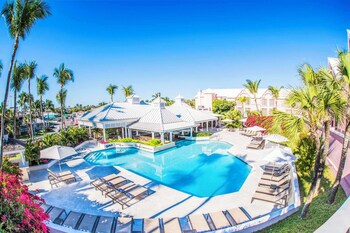 Comfort Suites Paradise Island