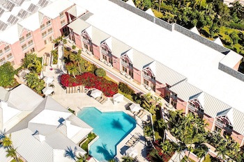 Comfort Suites Paradise Island