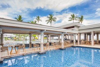 Sheraton Fiji Golf & Beach Resort