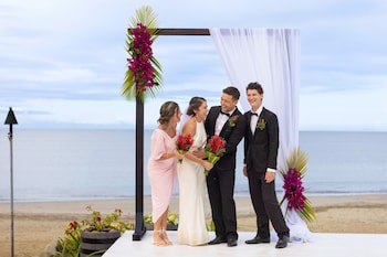 Sheraton Fiji Golf & Beach Resort