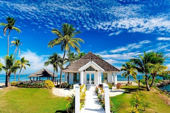 Sheraton Fiji Golf & Beach Resort