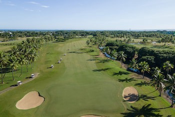 Sheraton Fiji Golf & Beach Resort