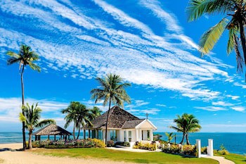 Sheraton Fiji Golf & Beach Resort