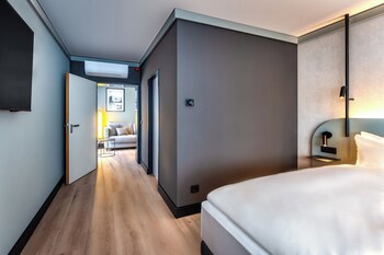 Radisson Hotel Dusseldorf City Center galeri fotoğrafı