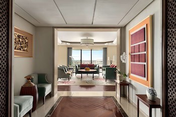 Shangri-La Bangkok