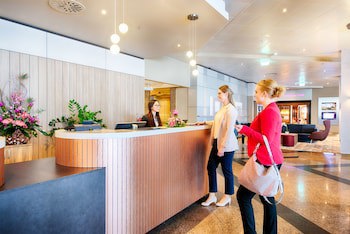 Crowne Plaza Frankfurt Congress Hotel by IHG galeri fotoğrafı