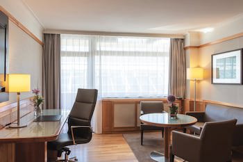 Crowne Plaza Frankfurt Congress Hotel by IHG galeri fotoğrafı