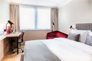 Crowne Plaza Frankfurt Congress Hotel by IHG galeri fotoğrafı