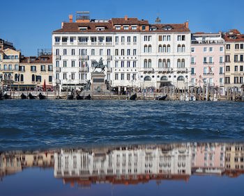 London Palace Venezia