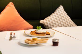 Holiday Inn Ashford North A20