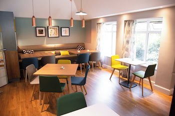 Holiday Inn Ashford North A20