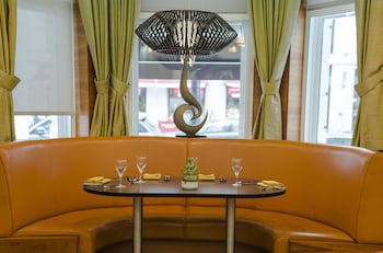Doubletree By Hilton London Kensington