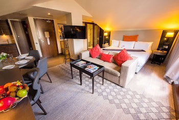 Doubletree By Hilton London Kensington