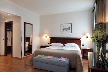 Starhotels Excelsior fotoğrafı
