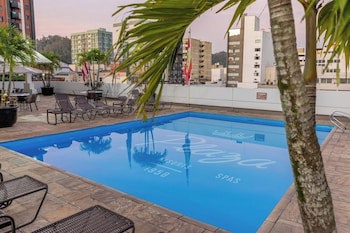Plaza Blumenau Hotel