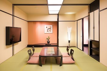 Aoawo Naruto Resort