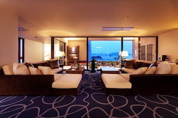 Aoawo Naruto Resort