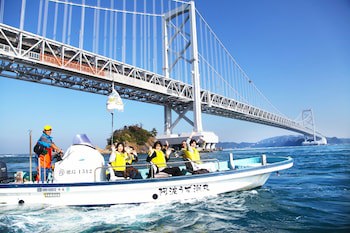 Aoawo Naruto Resort