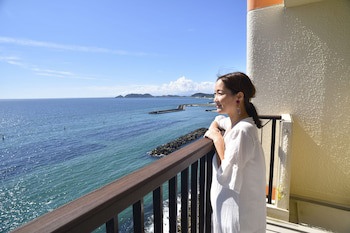 Aoawo Naruto Resort