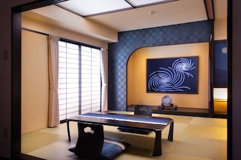 Aoawo Naruto Resort