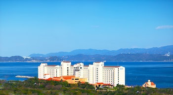 Aoawo Naruto Resort