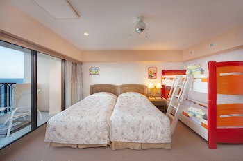Aoawo Naruto Resort